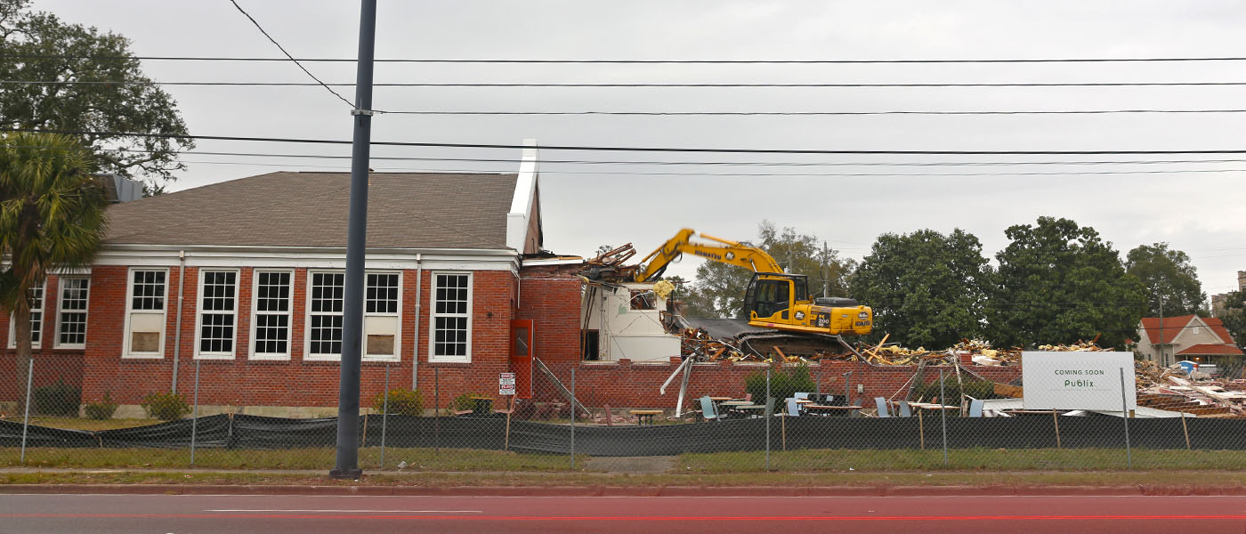 Demolition underway for new East Hill Publix in Pensacola
