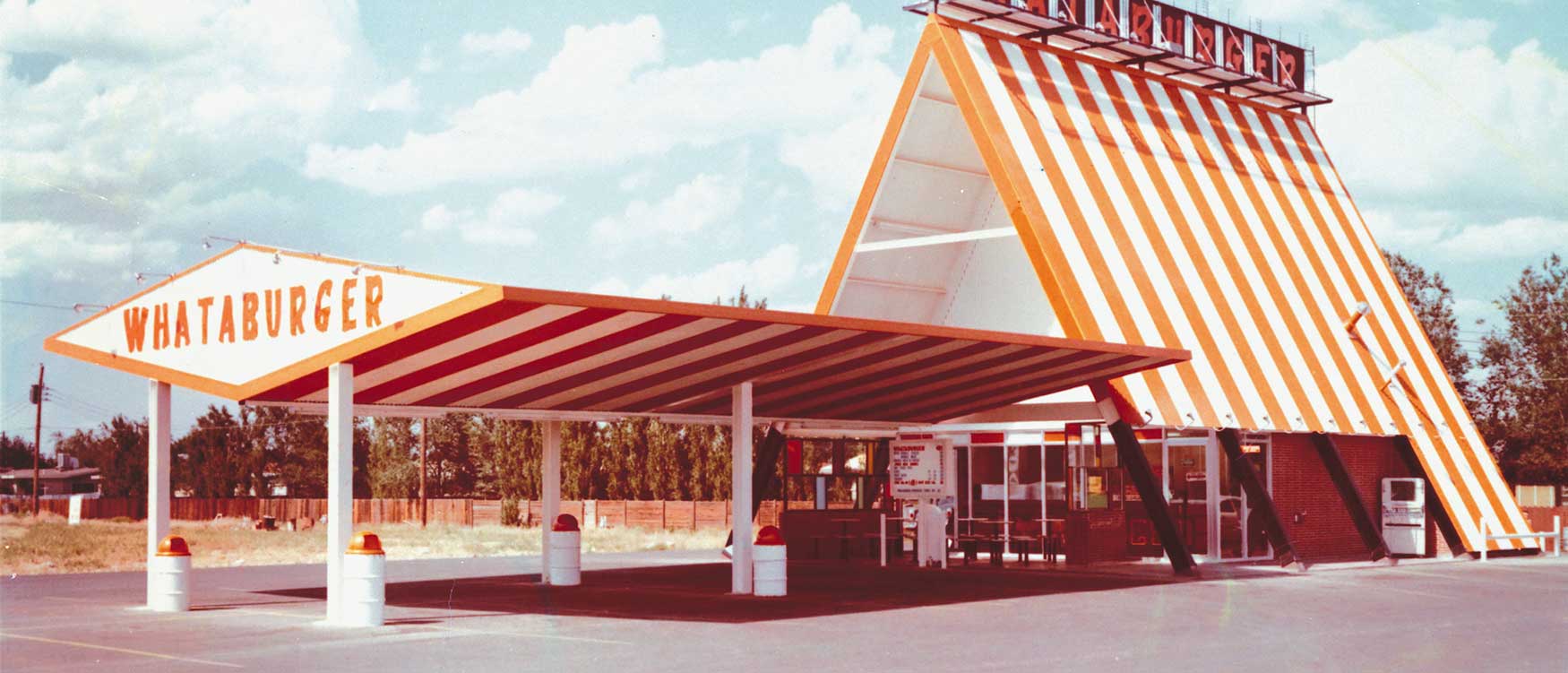 Whataburger to award books scholarships
