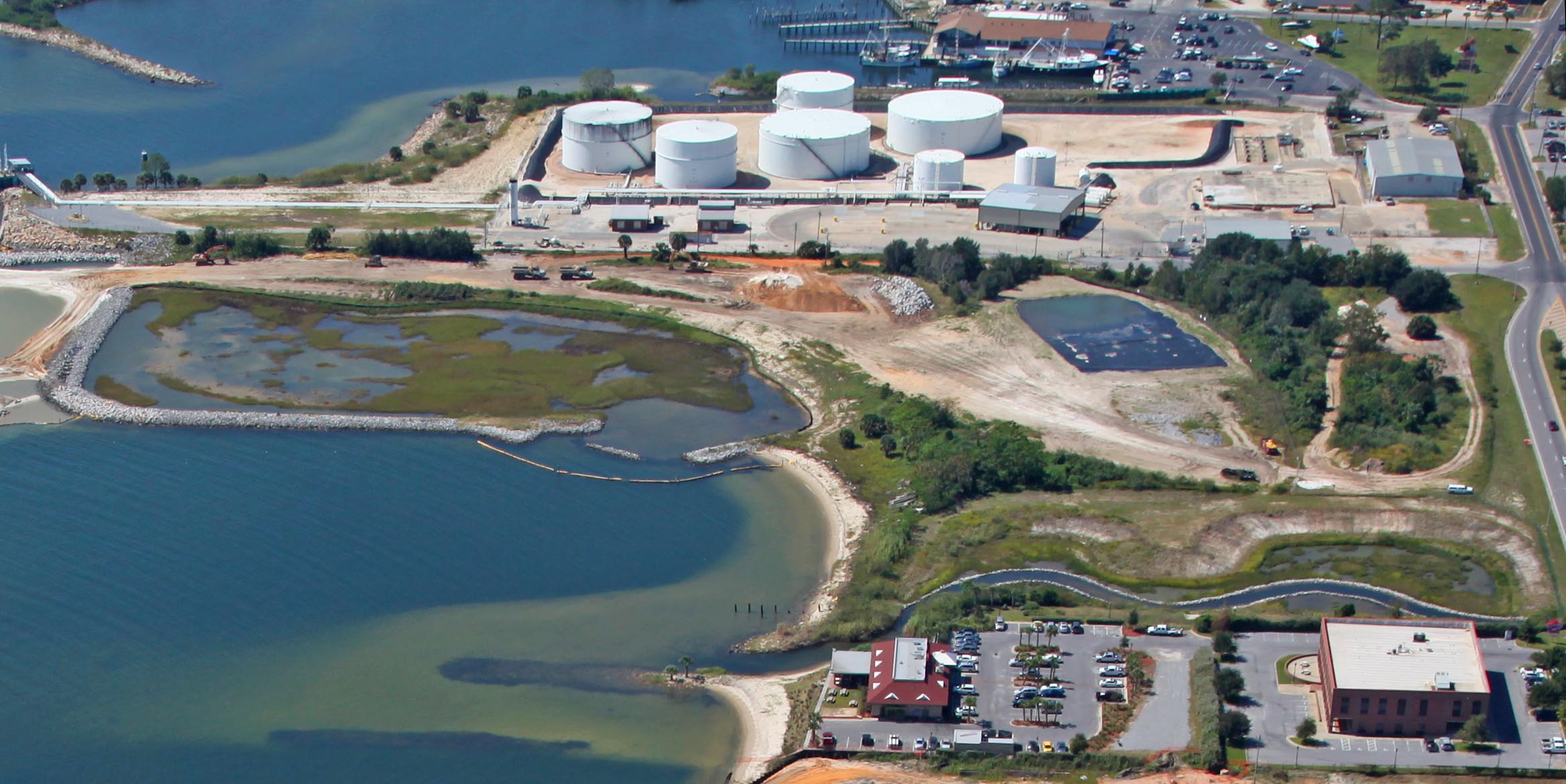 Pensacola mayor aims to clarify, extend disputed hatchery lease