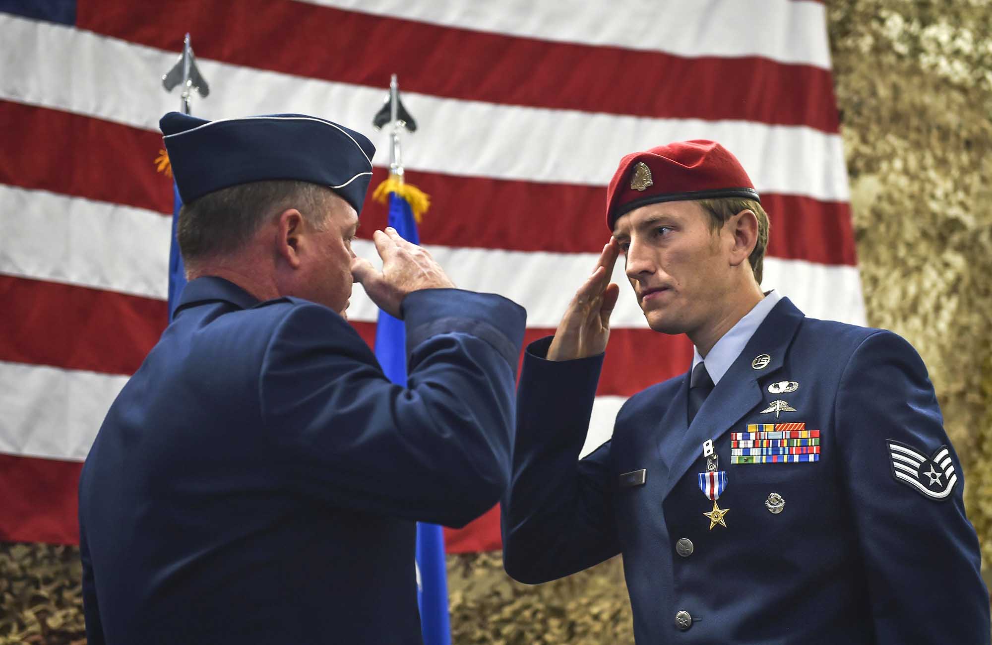 Gulf Coast special operator honored with Silver Star