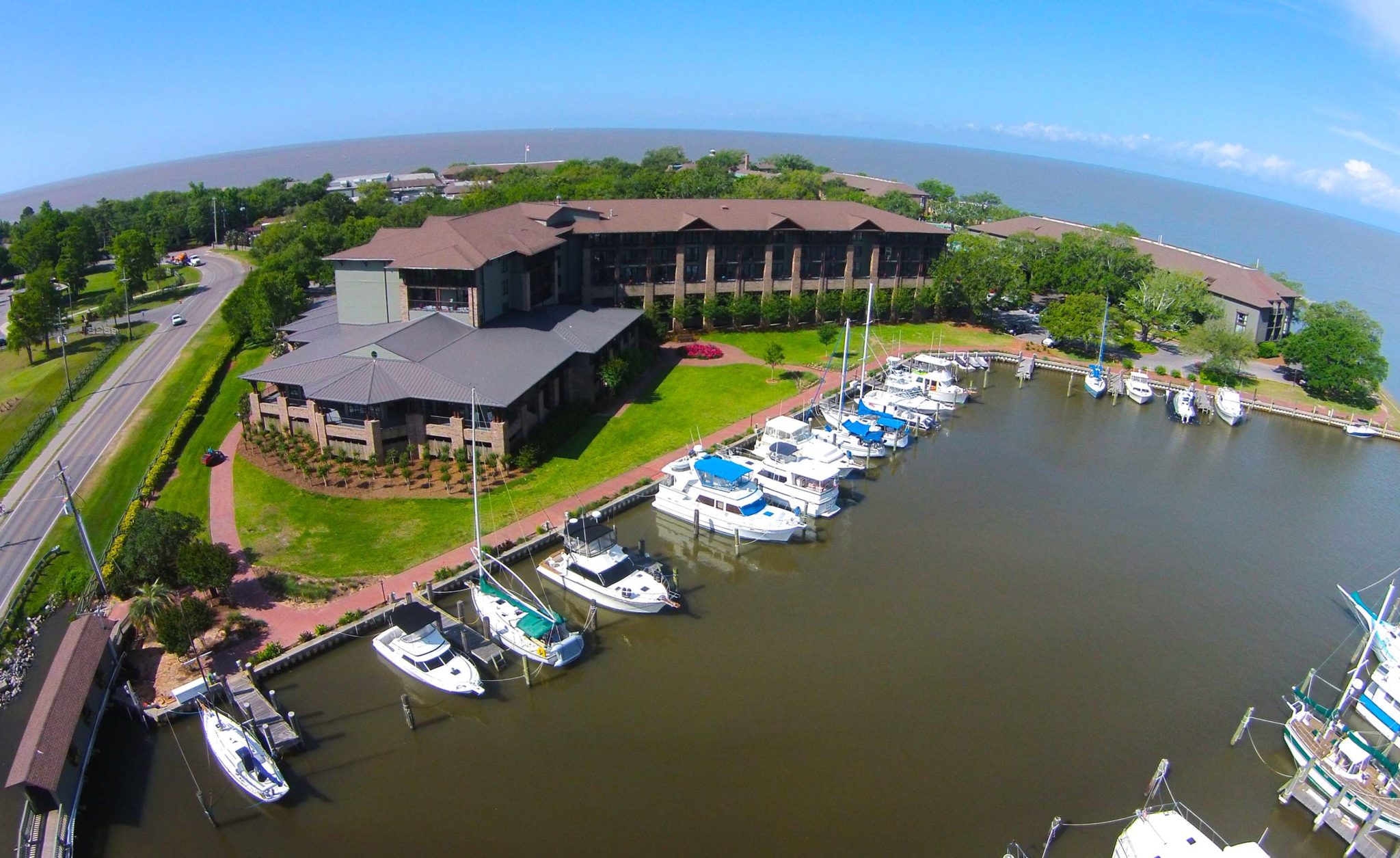 Gulf Coast hotel begins $32 million transformation