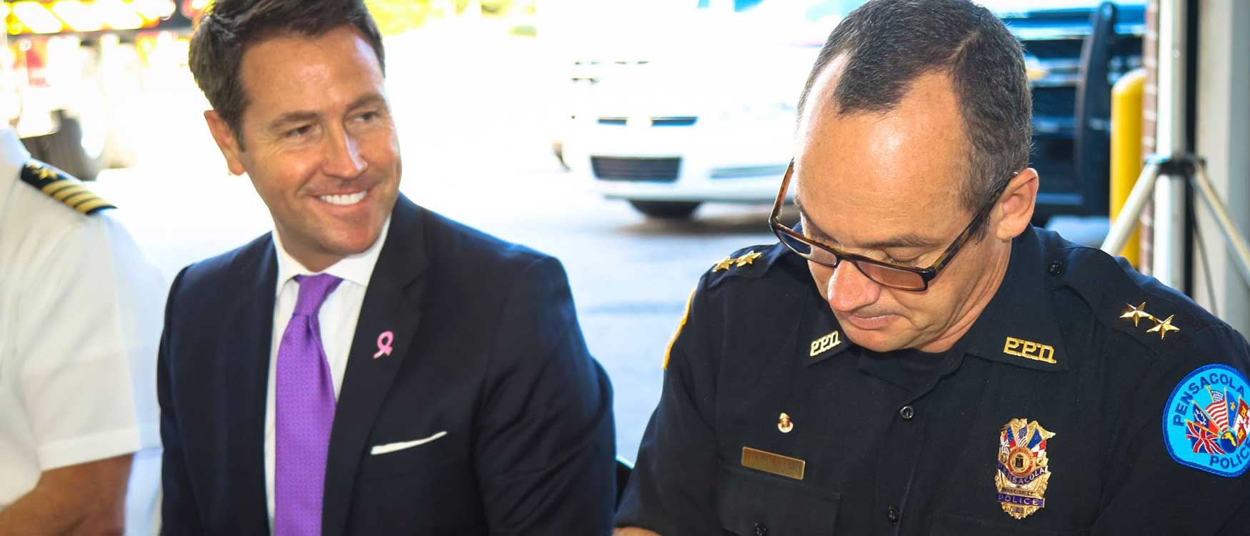 Hayward cuts tentative deal with Pensacola police union