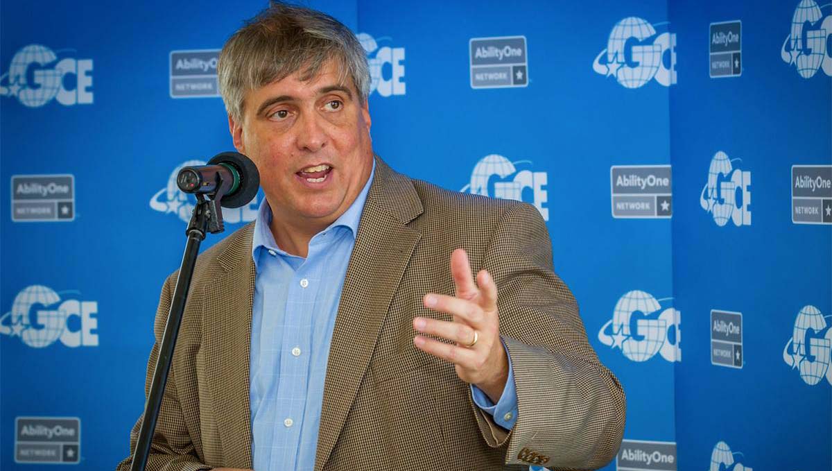 Robinson: Scrap the Bay Center right now