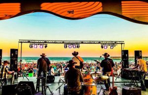 Smooth Grooves on Pensacola Beach this Summer