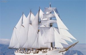 Juan Sebastian de Elcano Returns