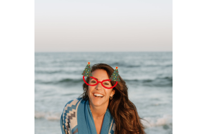 Your Holiday Self-Care Blueprint: Presence Among the Presents
