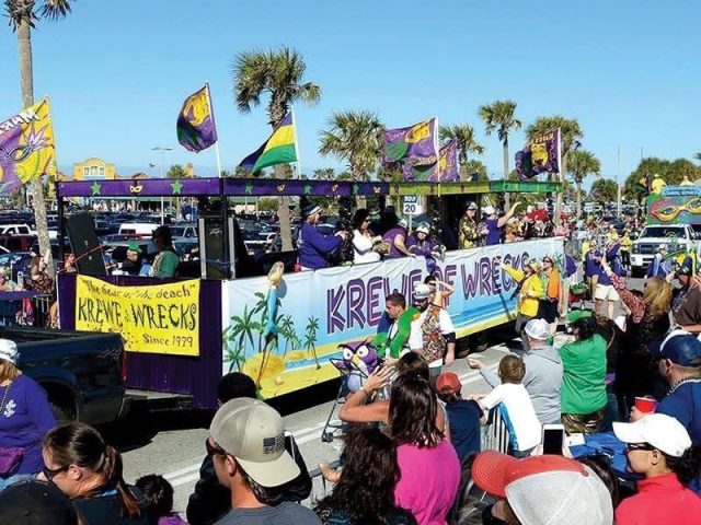 IMG_3497 Grew of Wrecks Mardi Gras Parade on Pensacola Beach